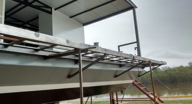 Avanza la construcción del Aula Taller Móvil Flotante