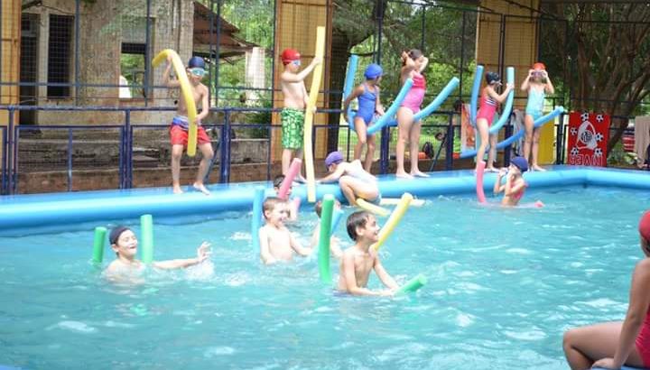 Más de 10.000 chicos comienzan las actividades de verano en los Centros de Educación Física