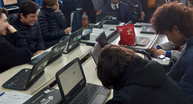 Más de 100 estudiantes secundarios participaron del Primer Torneo Nacional Digital de Ajedrez