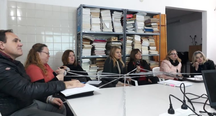 Educación Cooperativa y Mutual con Supervisores de Escuelas Primarias de la ciudad de Paraná.