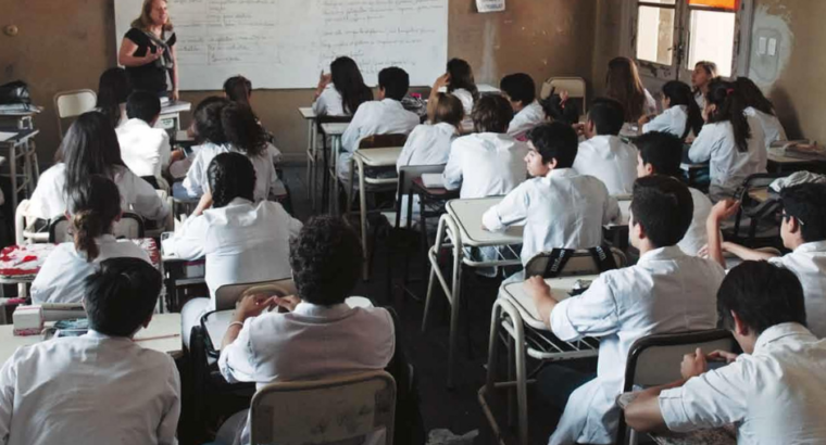 21.000 alumnos de escuelas primarias entrerrianas tienen taller de inglés