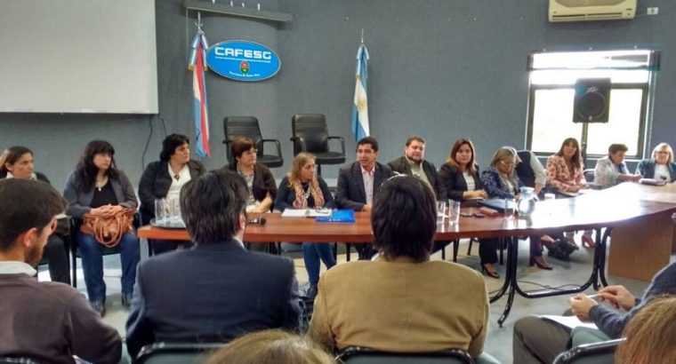 Panozzo reunió a los referentes departamentales de Educación en  Concordia