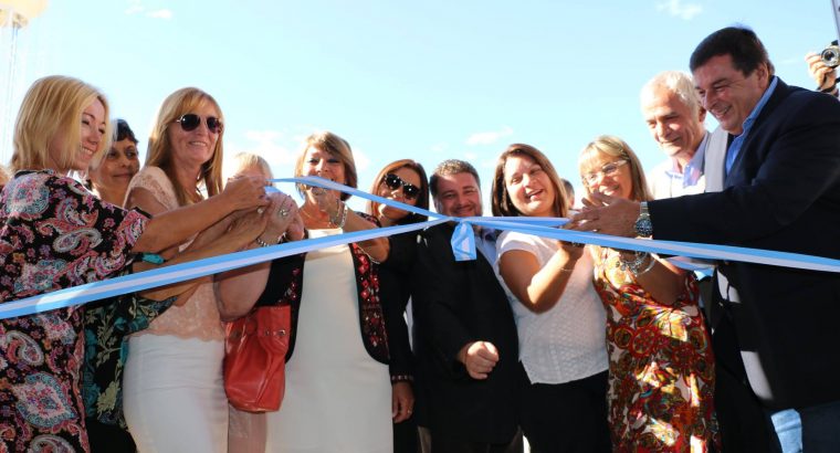 Se inauguró el complejo educativo “Lazarina Lambert de Sardou” en Colón
