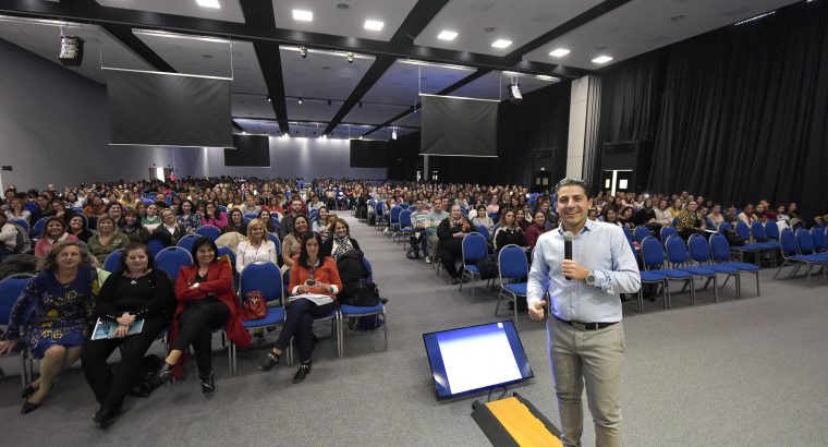 Más de 2.000 docentes entrerrianos realizaron un abordaje integral de la discapacidad