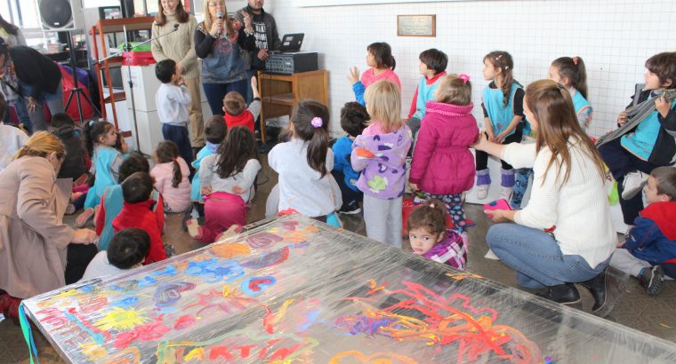 Niños del jardín Consejito disfrutaron de un taller de dibujo en el CGE