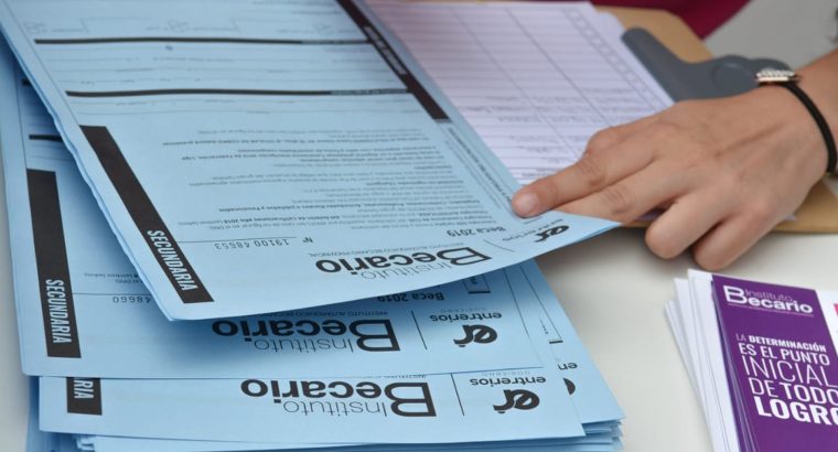 Continúa la recorrida de distribución de formularios en Paraná