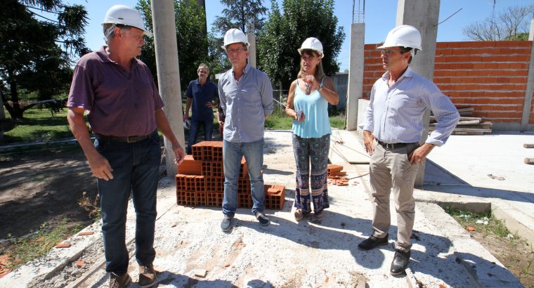 Buen ritmo en los trabajos del nuevo edificio de la escuela secundaria de Enrique Carbó