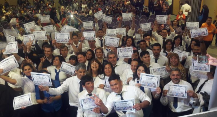 140 estudiantes del Semipresencial Hacemos Futuro obtuvieron su título