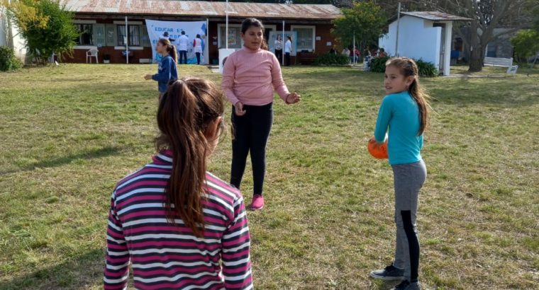 Departamento Tala | Nueve escuelas rurales PU realizaron una jornada de educación física