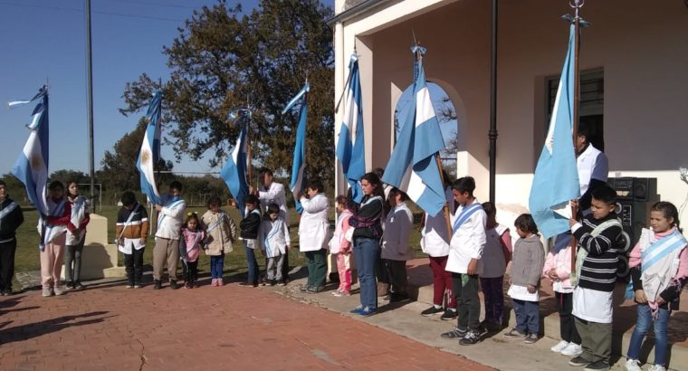 Departamento Tala | Escuelas rurales se agruparon para conmemorar el Día de la Independencia