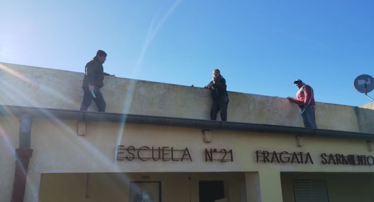 Con el apadrinamiento de Estancia La Lucha pintaron la Escuela Fragata Sarmiento