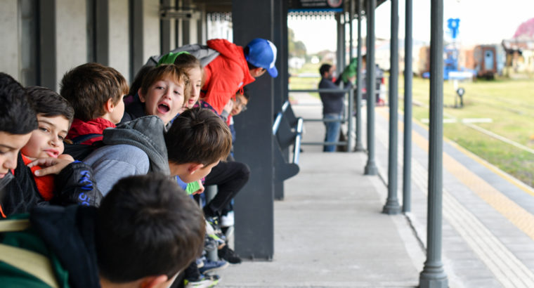 Cada vez más escuelas eligen el tren para llegar al Parque Berduc