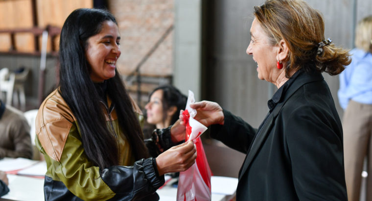 Inició la entrega de kits de robótica a escuelas secundarias