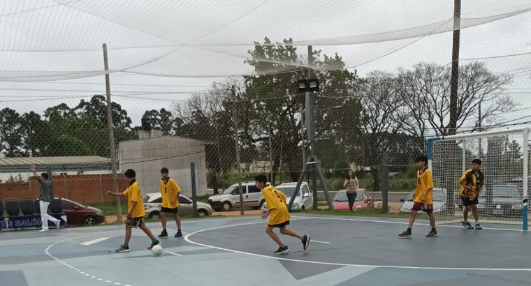 Promueven el deporte en escuelas secundarias con torneos intercolegiales