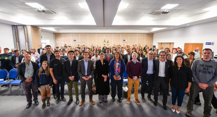 Se presentó el programa Escuela y Comunidad ante instituciones, empresas y organizaciones de la provincia