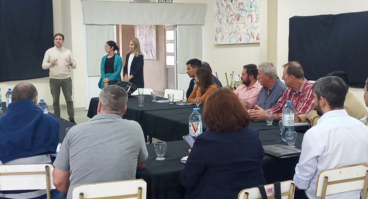 Avanza la creación de la Tecnicatura Superior en Nutrición Animal en San Salvador