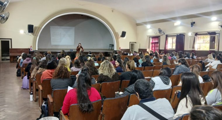 Avanza el Plan Provincial de Alfabetización con nuevas capacitaciones de nivel Primario