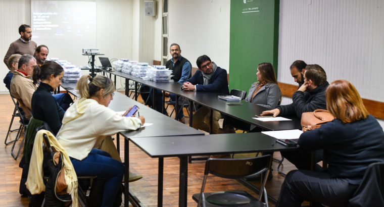 Se realizó la entrega de 100 kits de robótica a escuelas de la provincia