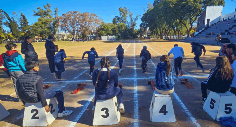 Estudiantes de Colón celebraron el mes de la Educación Olímpica