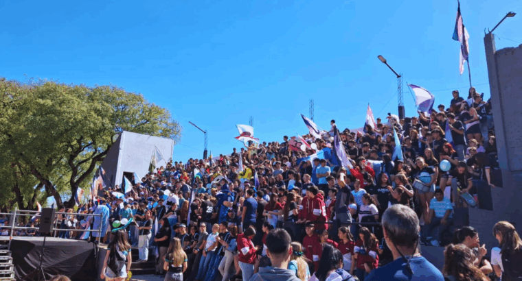 Entre Ríos celebra el Día del Estudiante con creatividad y tradición