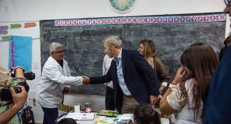 Frigerio anunció que el 100 por ciento de las escuelas rurales tendrán conectividad