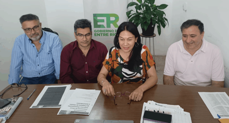 Docentes se capacitan en normativa de concursos del nivel superior