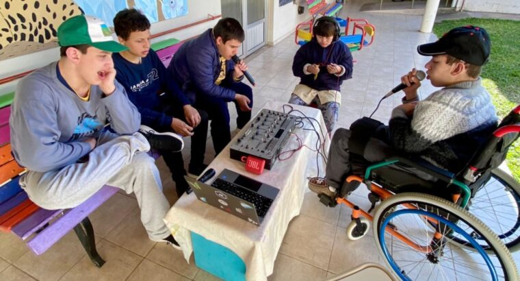 La radio escolar como espacio de participación y aprendizaje en las EPEI